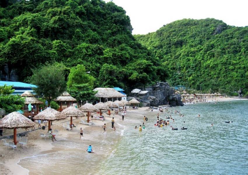 Biển Hải Phòng nổi tiếng tiếng với vẻ đẹp hoang sơ, thơ mộng