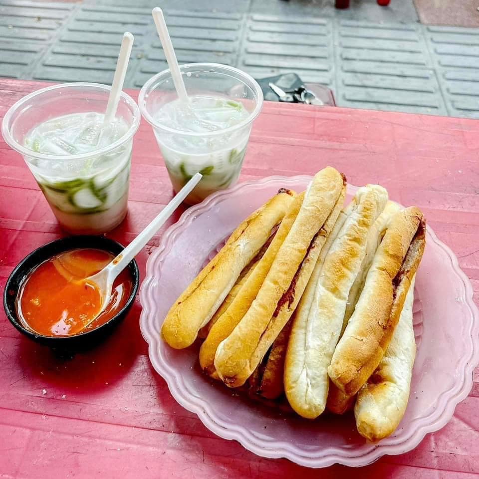 review food tour hải phòng